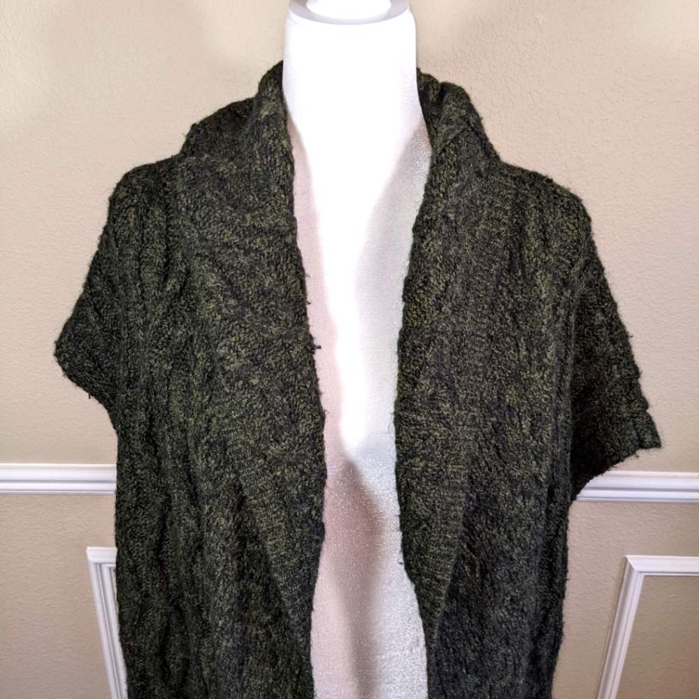Alice + Olivia Dark Green Oversized Wool & Alpaca Short Sleeve Sweater Shacket